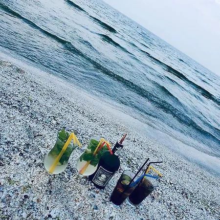 Wave 2 Mamaia Prima Linie La Mare 120mp Năvodari