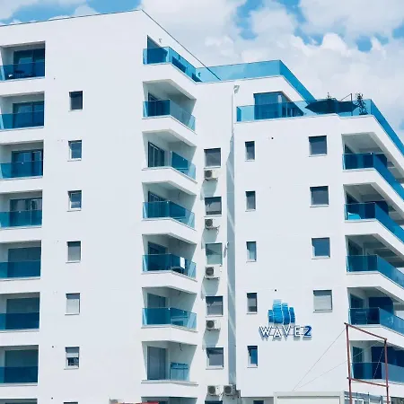 Wave 2 Mamaia Prima Linie La Mare 120mp Apartment *
