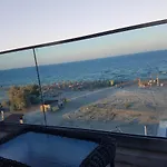 Wave 2 Mamaia Prima Linie La Mare 120mp * Năvodari