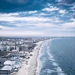 Wave 2 Mamaia Prima Linie La Mare 120mp * Năvodari