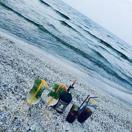 Wave 2 Mamaia Prima Linie La Mare 120mp Năvodari
