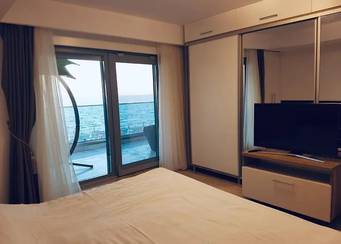 Wave 2 Mamaia Prima Linie La Mare 120mp * Năvodari