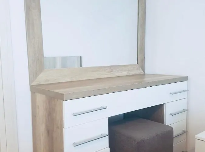 Wave 2 Mamaia Prima Linie La Mare 120mp Appartement Năvodari