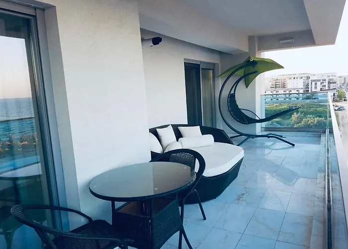 Appartement Wave 2 Mamaia Prima Linie La Mare 120mp Năvodari
